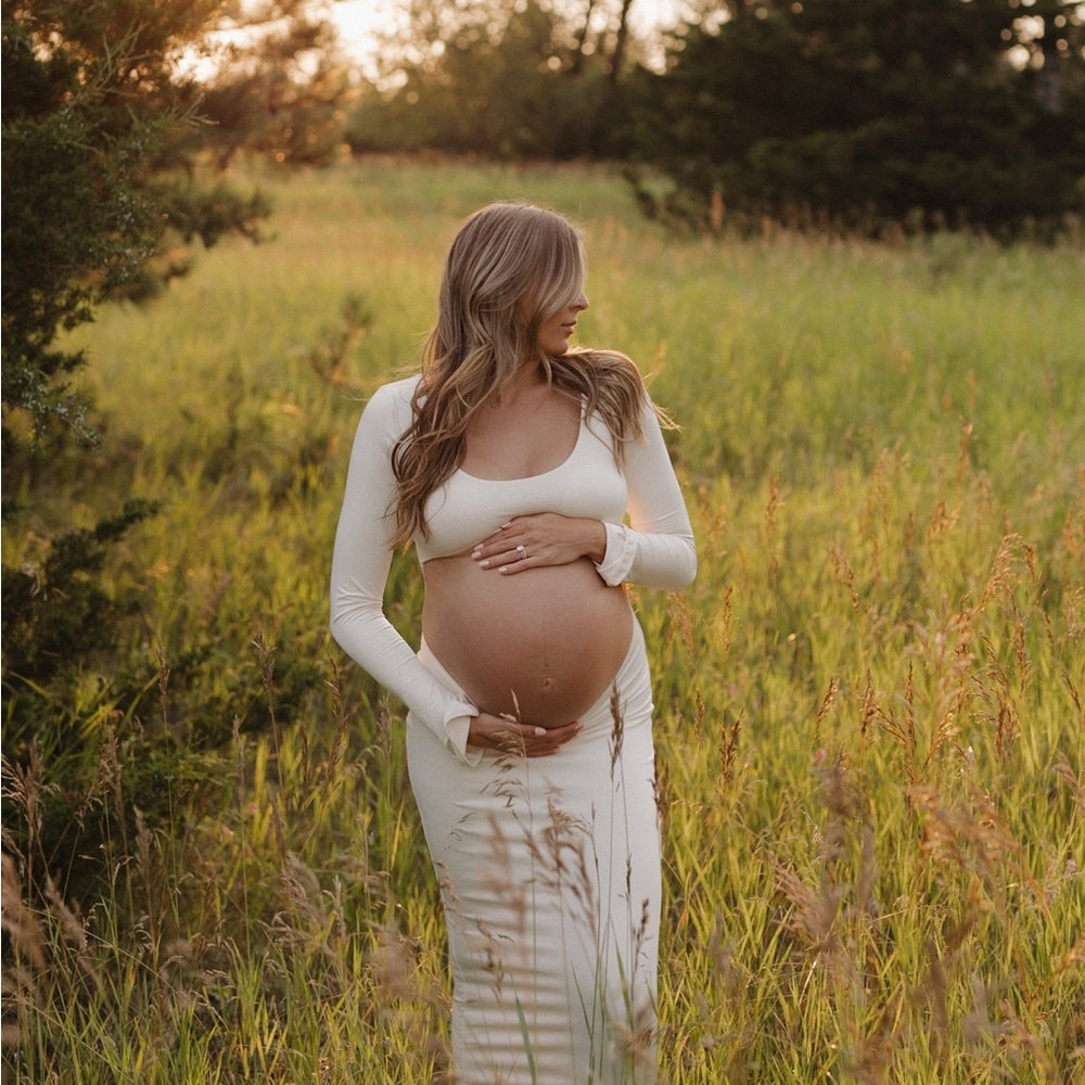 Oh Polly Women's Cream Maxi Dress / Cut Out